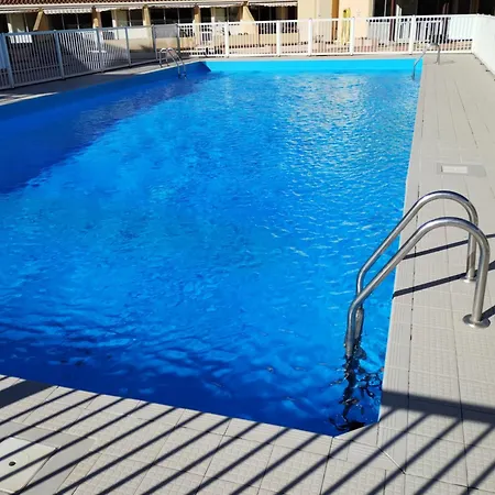 Vue Port - Piscine - A Pied - Climatisation - Confort *
