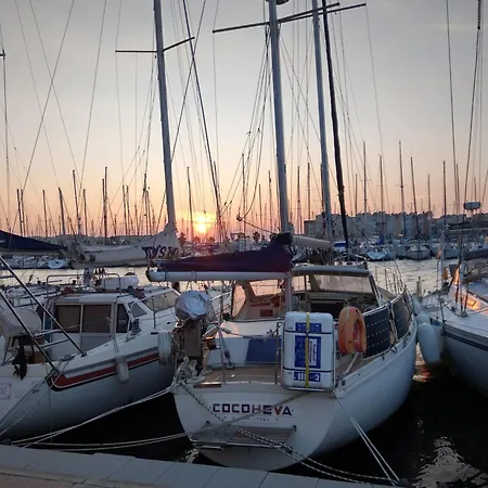 Merveilleuse Port - Piscine - - Climatisation - Commerces Appartement *
